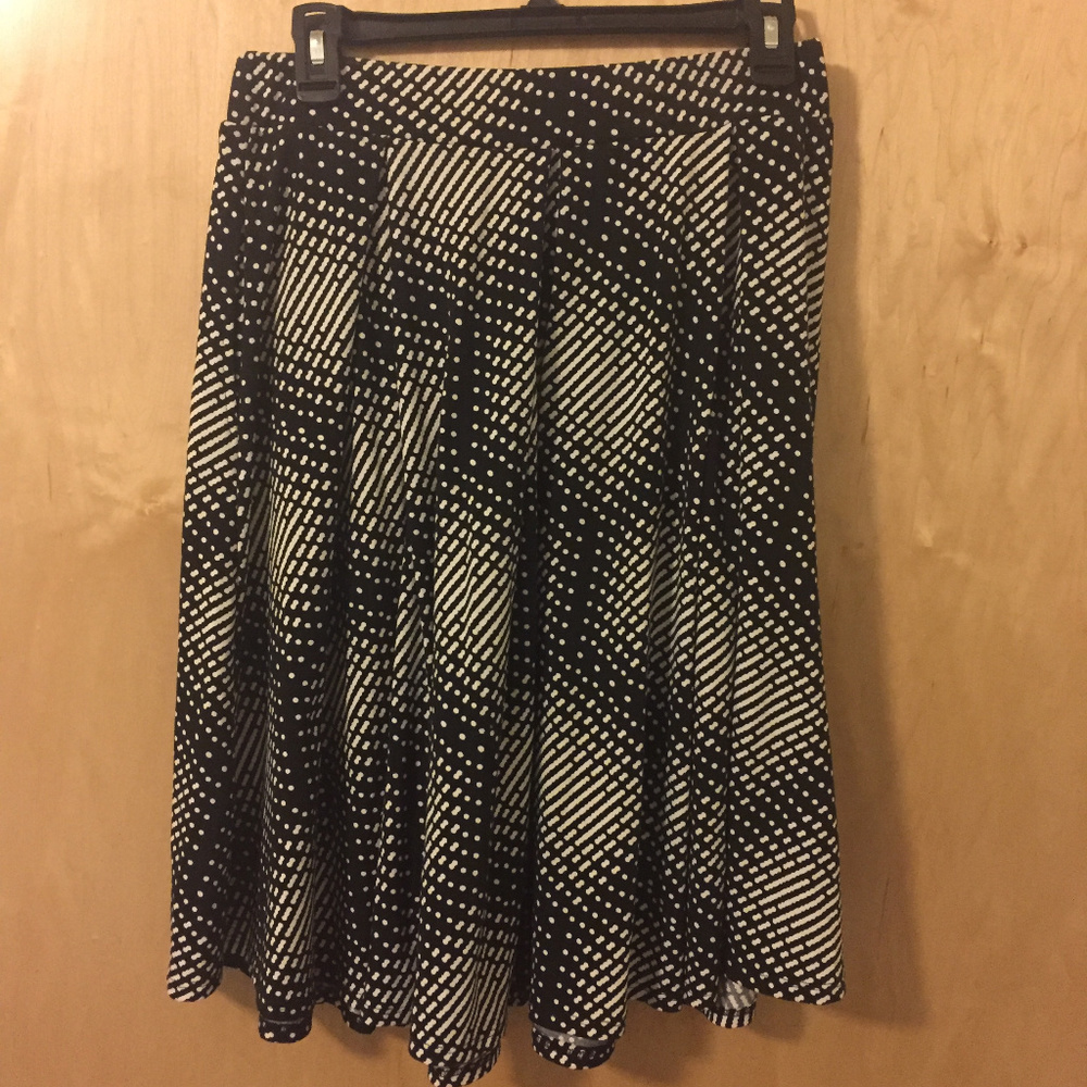 LuLaRoe Madison Skirt Size Medium
